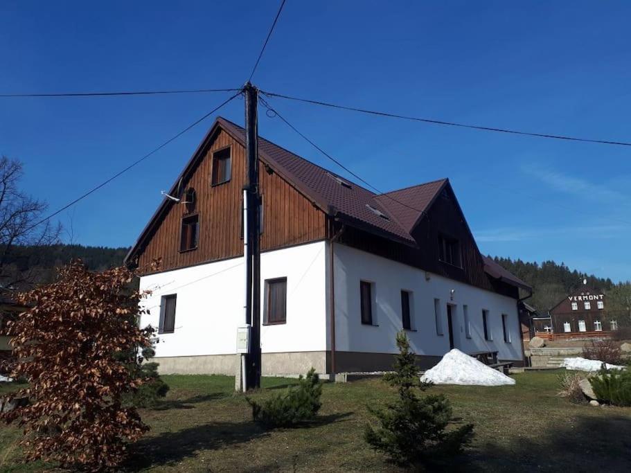 Byt 4+Kk V Klidne Casti Obce Bedrichov Exterior photo